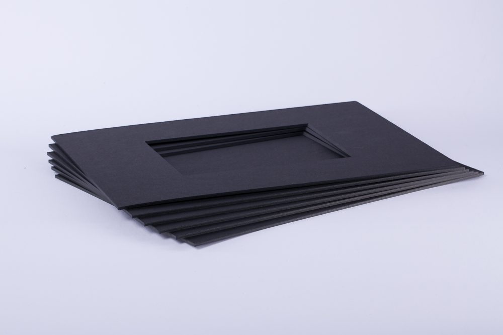 Passepartouts schwarz in 1,5  mm